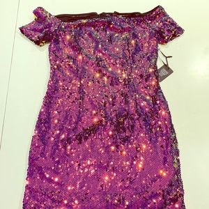💎BNWT Forever 21 Sequin Off The Shoulder Dress💎